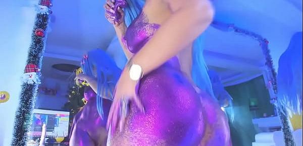 trendstwerk wuth glitter and oil in all naked body